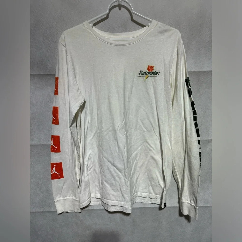 VTG Nike Air Jordan Jumpman MJ × Gatorade T-Shirt Long Sleeve Be Like Mike Sz M